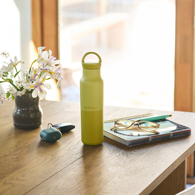 12oz-rise-classic-with-arch-loop-cap-d1 12oz_rise_classic_insulated_acacia_table_square.jpg