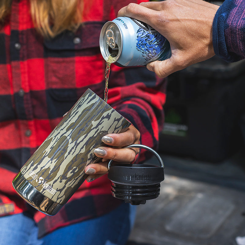 12oz-tkwide-with-cafe-cap-mossy-oak-r7 12oz_tumbler_mossyoak_bottomlands_beer_pour_square.jpg