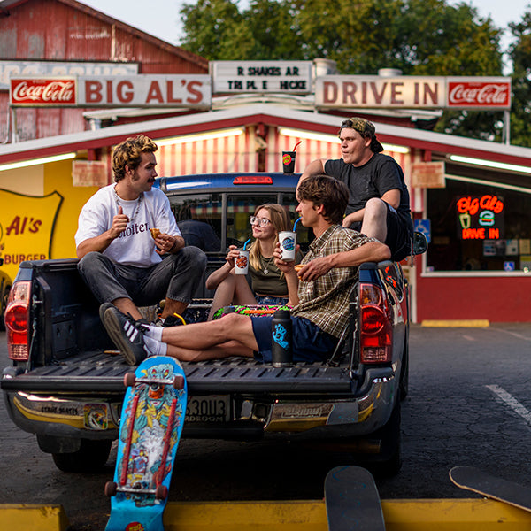 16oz-pint-cup-santa-cruz-w3 16oz_pints_santa_cruz_2_vacationdot_wavedot_skaters_truckbed_square.jpg