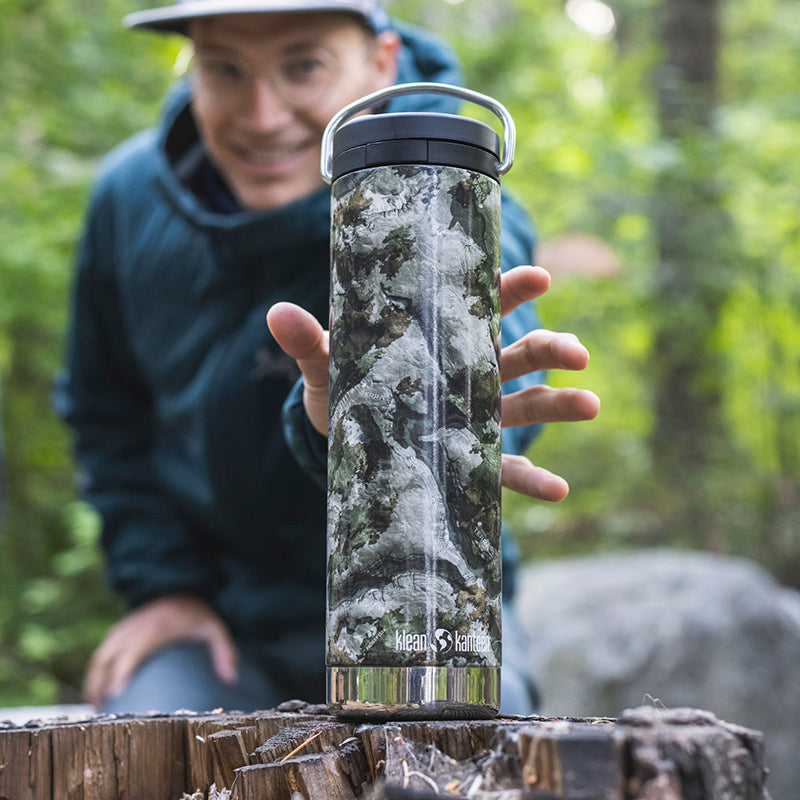 20oz-tkwide-with-cafe-cap-mossy-oak-r3 20oz_bottle_twist_mossyoak_terragila_closeup_square.jpg