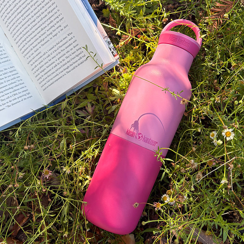 20oz-rise-classic-with-arch-loop-cap-d1 20oz_rise_classic_insulated_bottle_cashmere_rose_grass_book_square.jpg