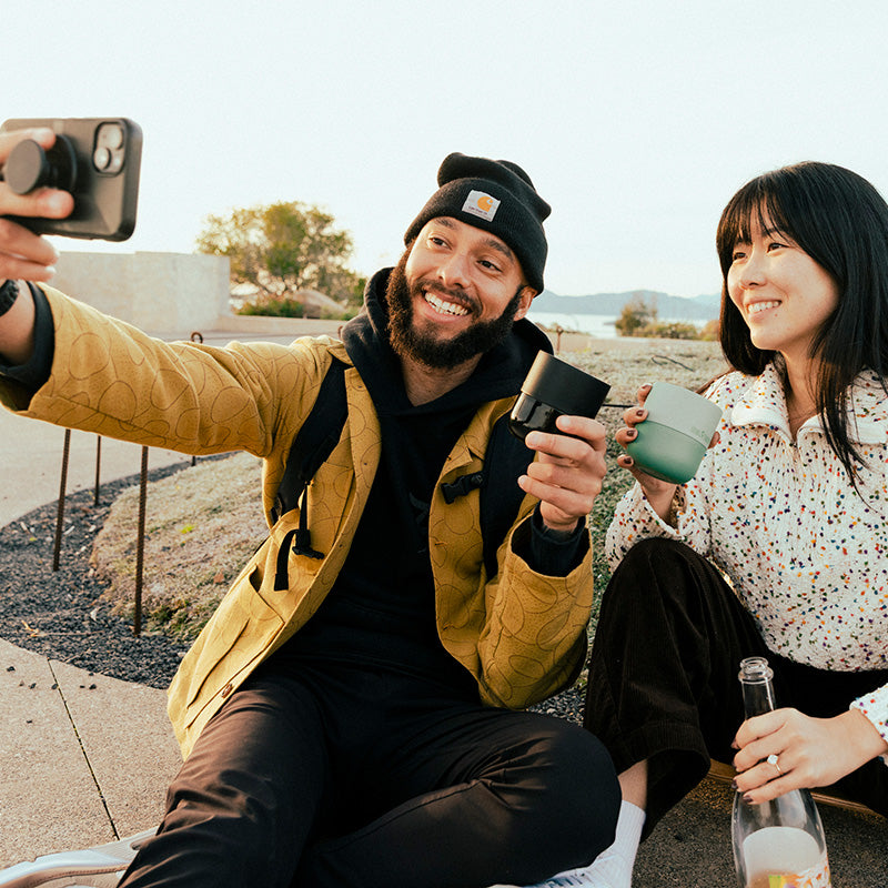 8oz-rise-lowball-tumbler-n7 8oz_rise_lowball_black_iceberg_couple_selfie_city_square.jpg