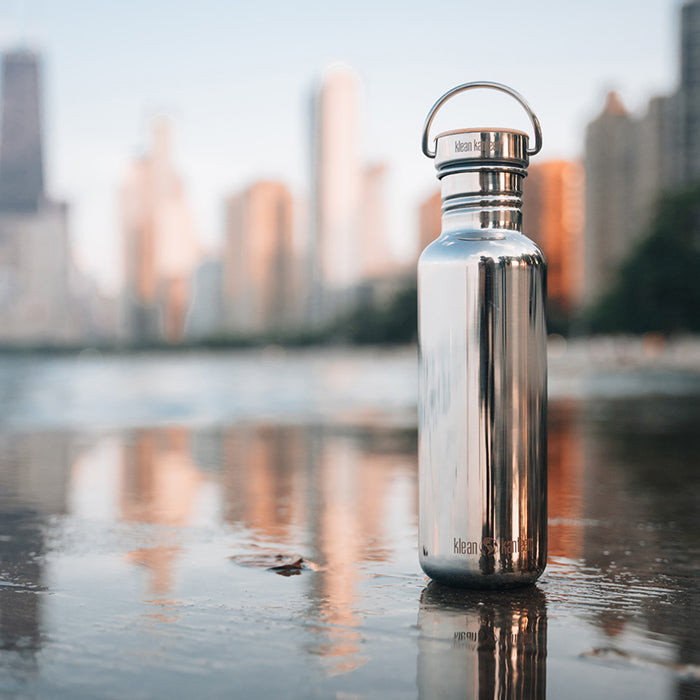 27oz-reflect-with-bamboo-cap-n7 K27SSLRF-MS-BAMBOO_reflecttion_bottle_lifestyle.jpg
