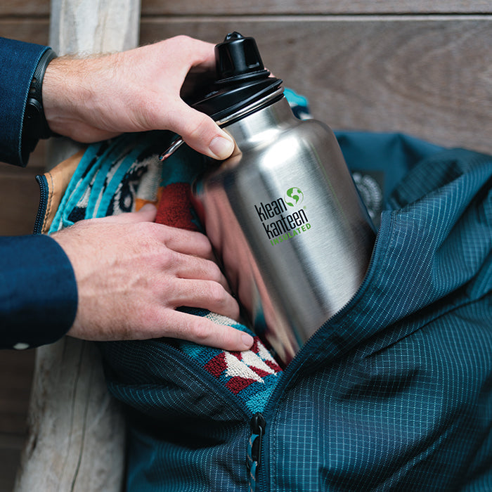 tkwide-chug-cap-j7 K64TKWSSL-BS-Chug-Cap-Out-of-Duffle_lifestyle.jpg