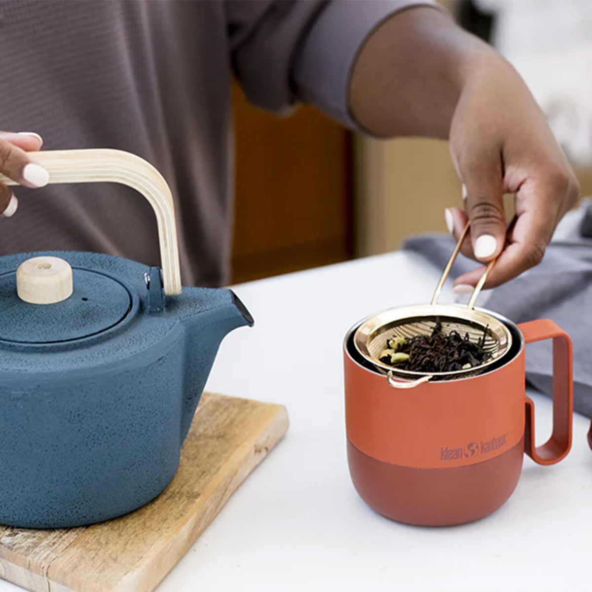 14oz-rise-mug-sale-s6 coffee_tea_seep_rise_mug_square.jpg