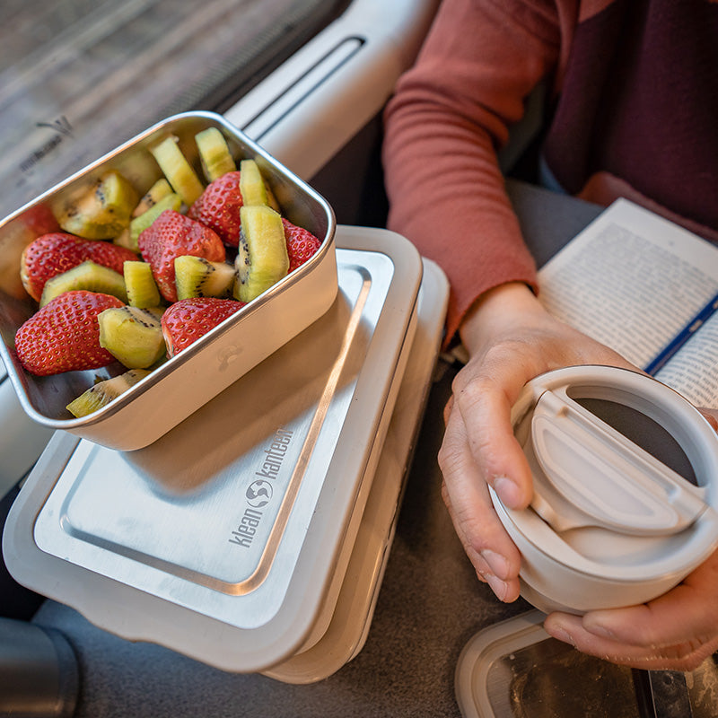 23oz-rise-food-box-lunch-c9 rise_food_lunch_box_lunch_tofu_train_fruit_tumbler_square.jpg