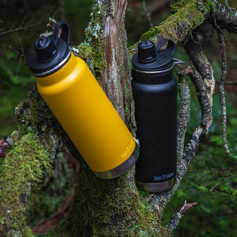 32oz-tkwide-with-chug-cap-x7 tkwide_32oz_chug_closeup_woods_square.jpg