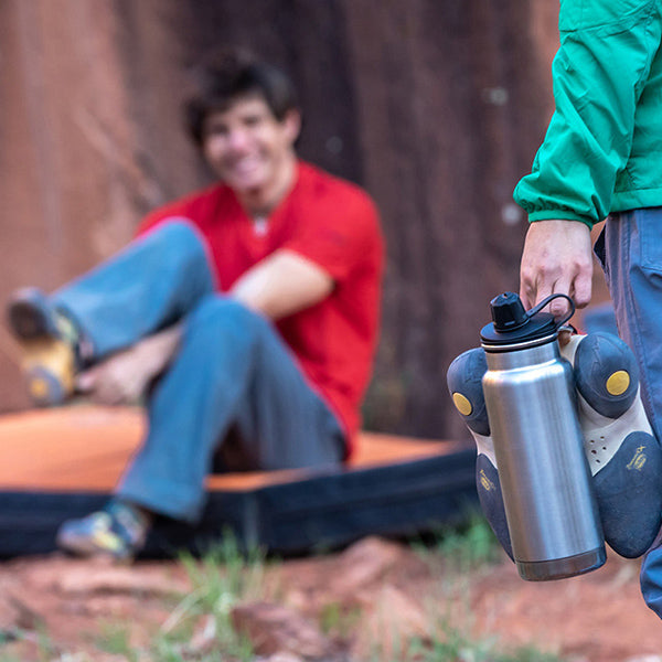 32oz-tkwide-with-chug-cap-x7 tkwide_32oz_chug_rockclimbers_square.jpg